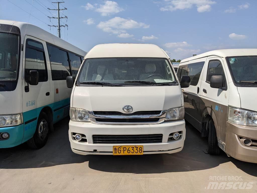 Toyota Hiace Autobus interurbain