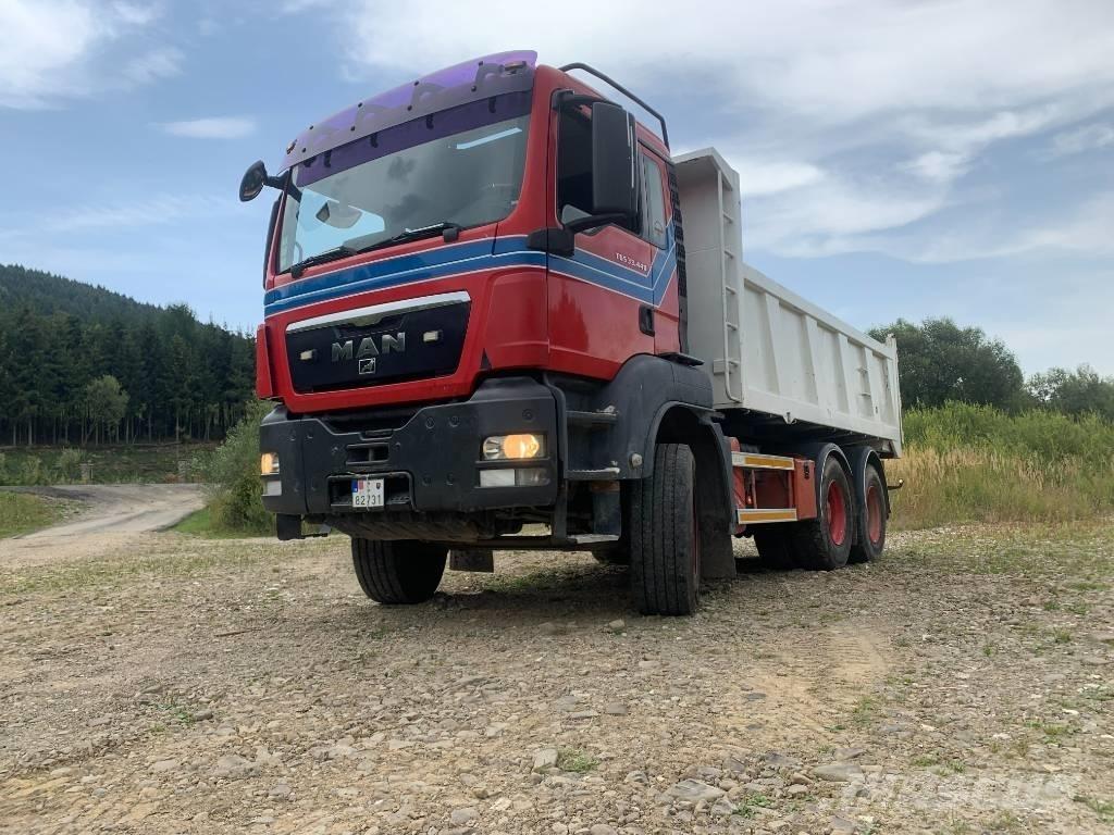 MAN 33.440 Camion benne