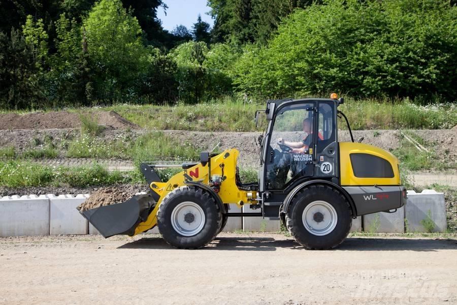 Wacker Neuson WL 44 Chargeuse sur pneus
