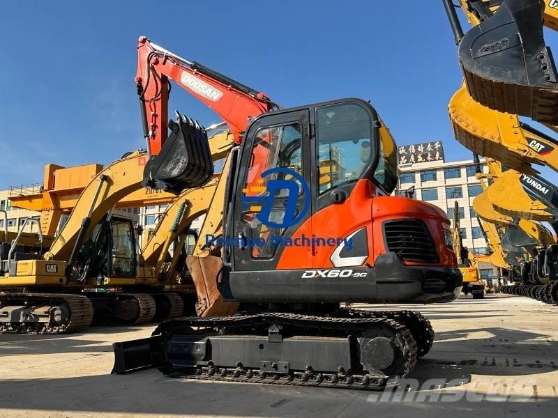 Doosan DX 60 Pelle sur chenilles