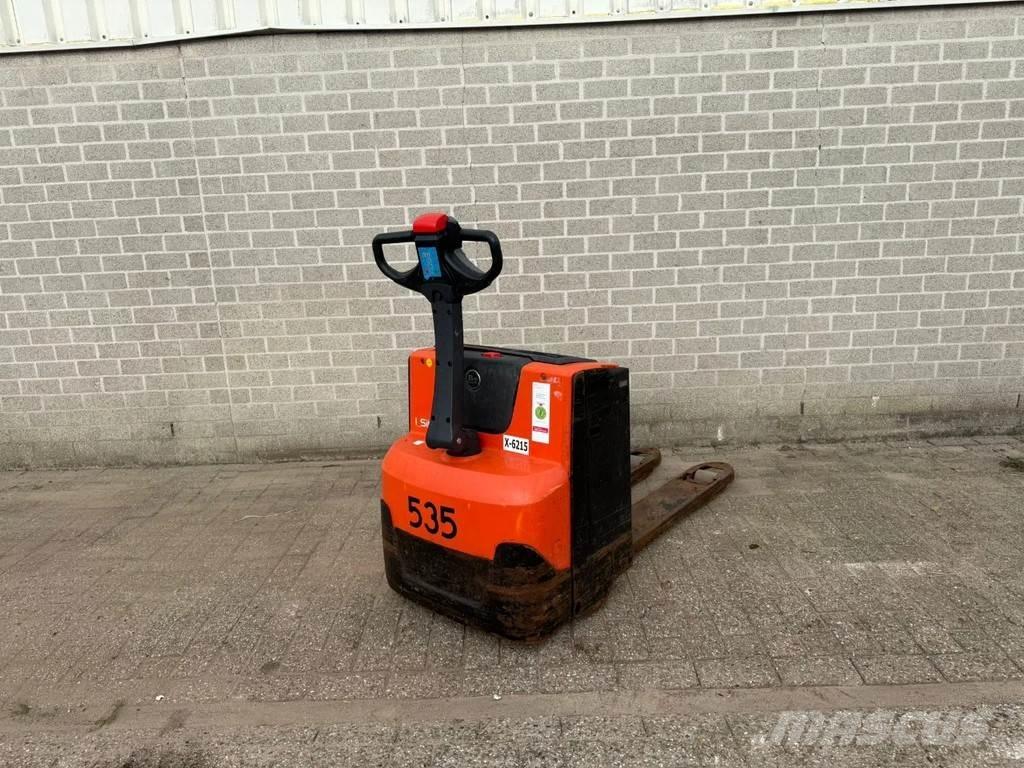 BT SWE200D Gerbeur accompagnant