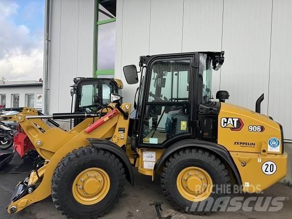 CAT 906 Chargeuse sur pneus