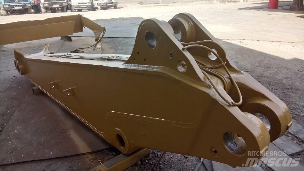 CAT 245 Bras et Godet