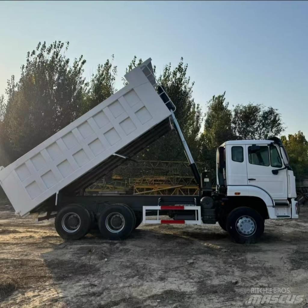 Howo 371 6X4 Camion benne