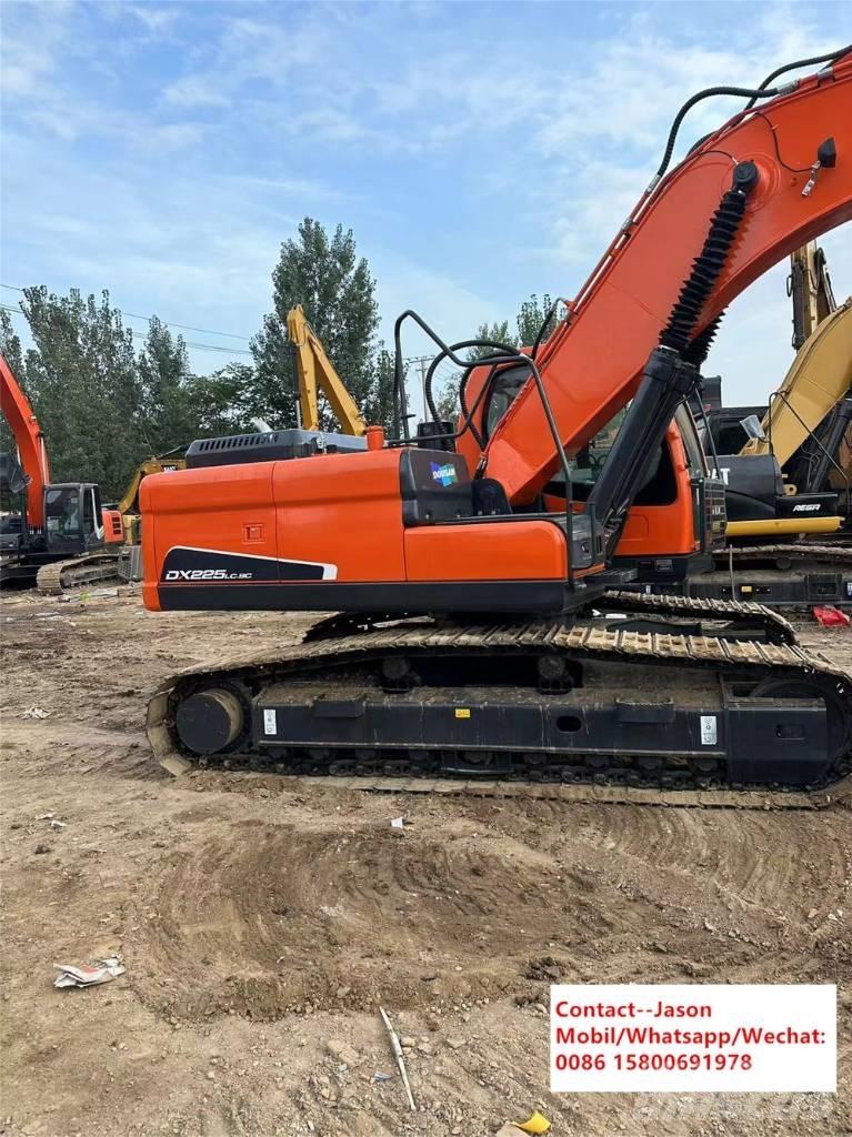 Doosan DX 225 LCA Pelle sur chenilles