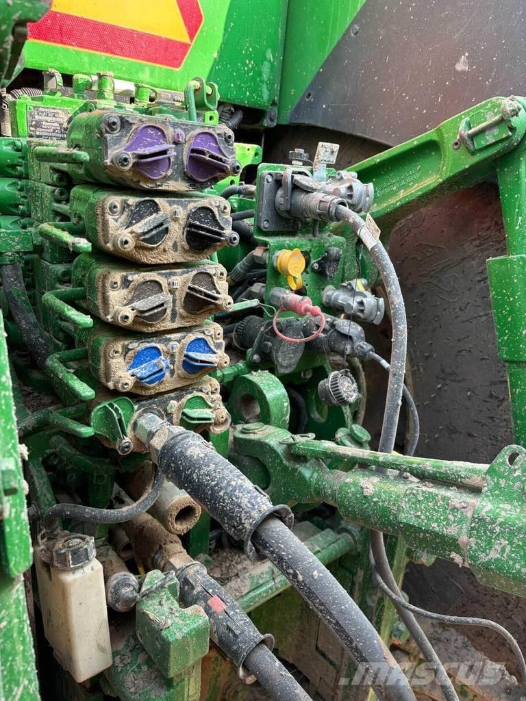 John Deere 7310R Tracteur