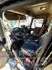 Mack CV 713 Camion benne