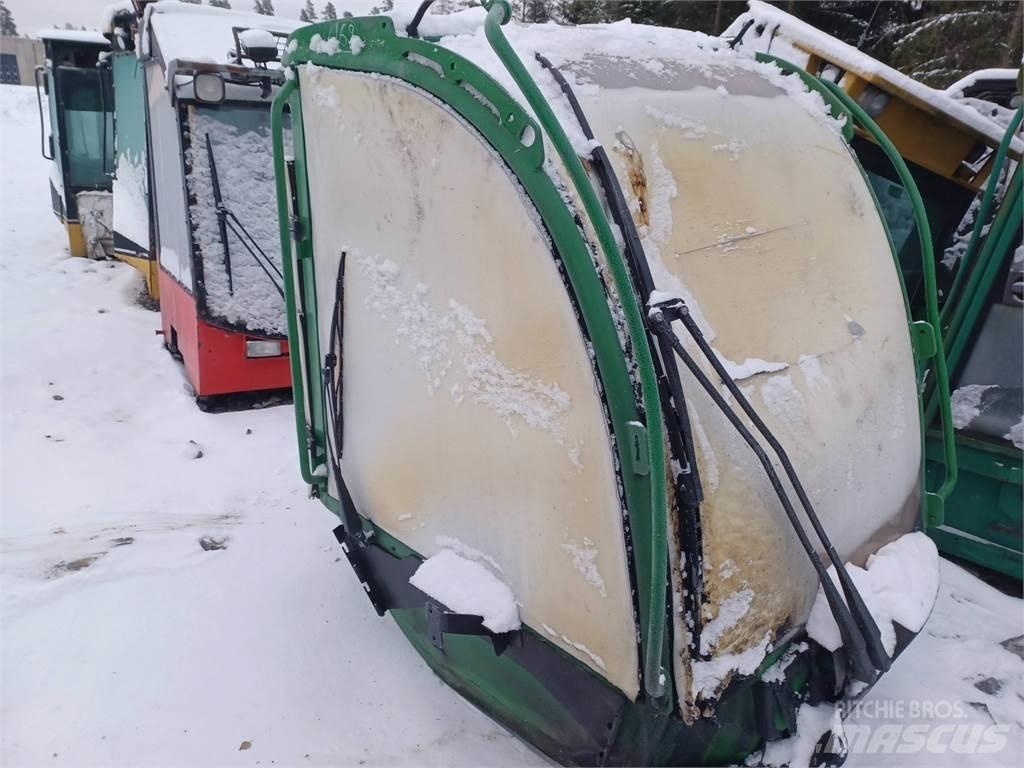 John Deere 1210e Cabine