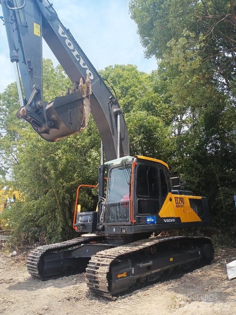 Volvo EC 290 Pelle sur chenilles