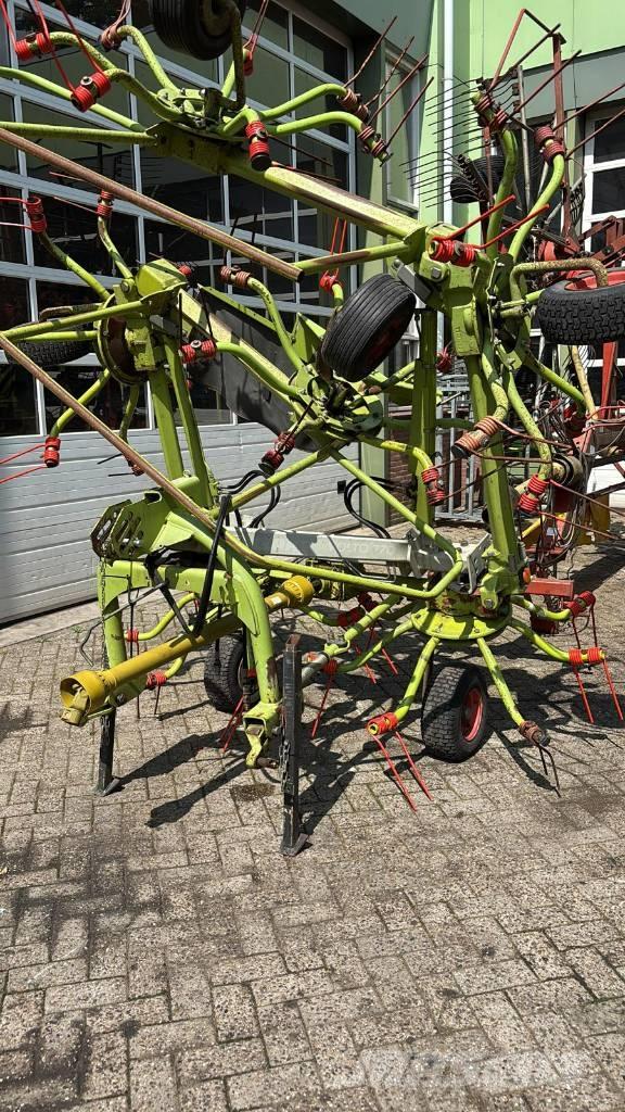 CLAAS Volto 770 Rateau faneur