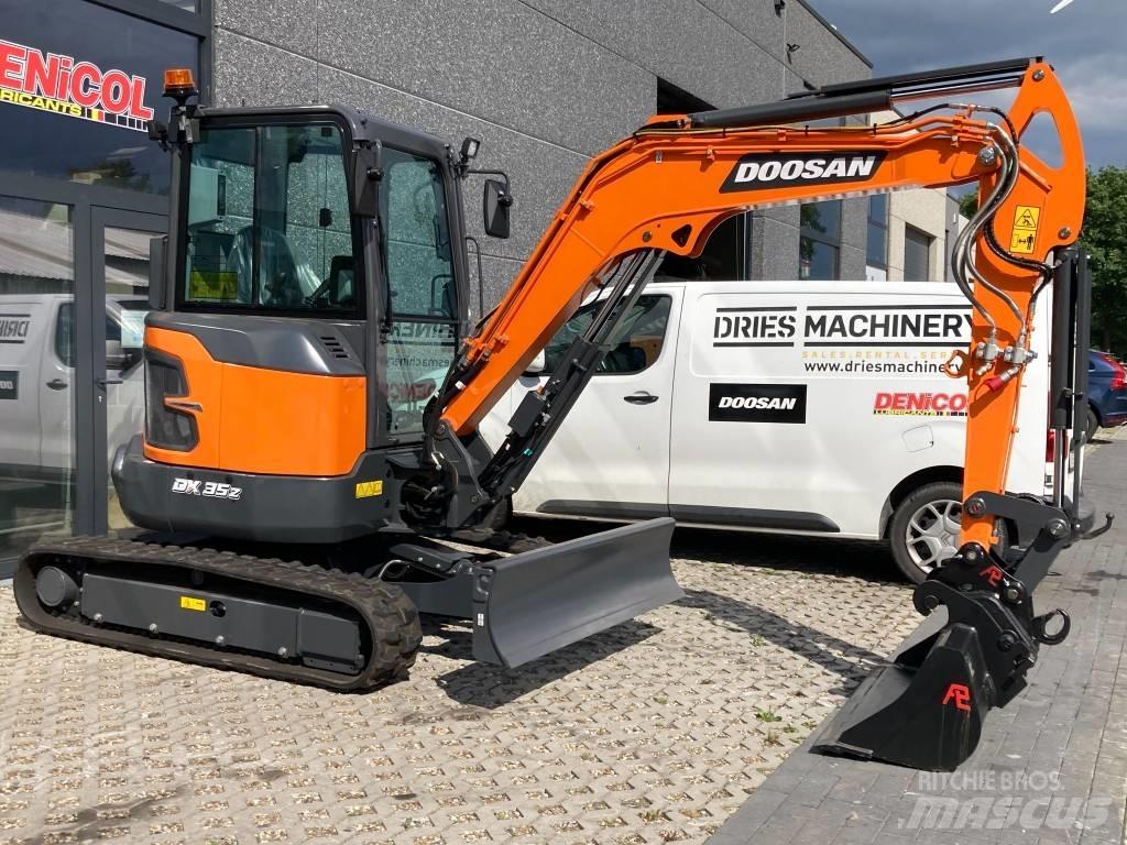 Develon DX 35 Z-7 Mini pelle < 7t