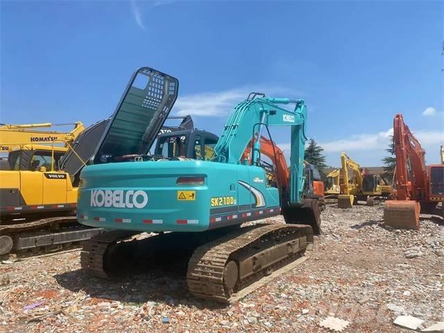 Kobelco SK210 Pelle sur chenilles
