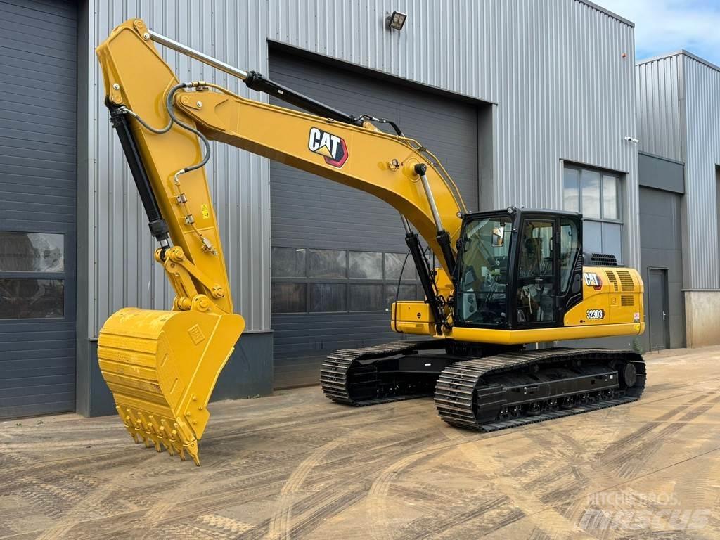 CAT 323D3 Pelle sur chenilles