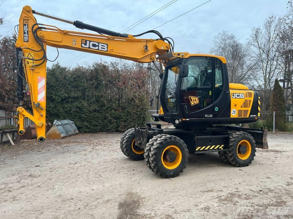 JCB JS 145 W+ TT4i Pelle sur pneus