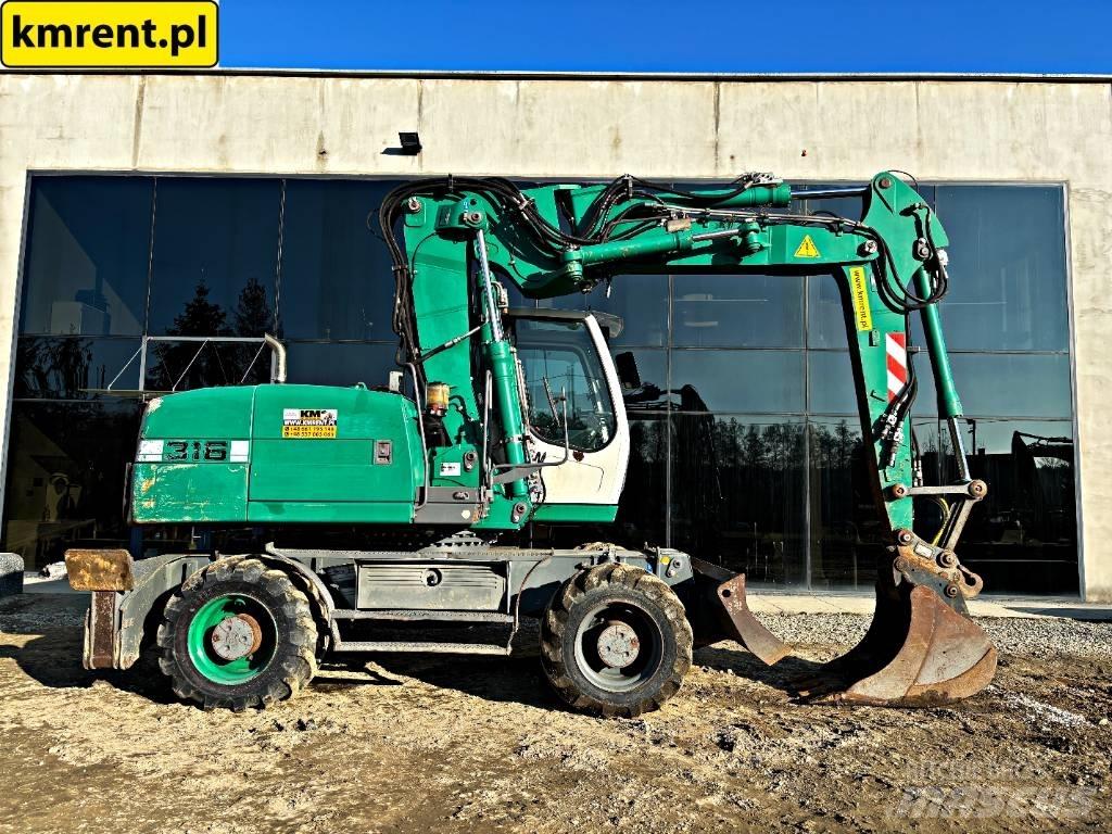Liebherr A 316 Pelle sur pneus