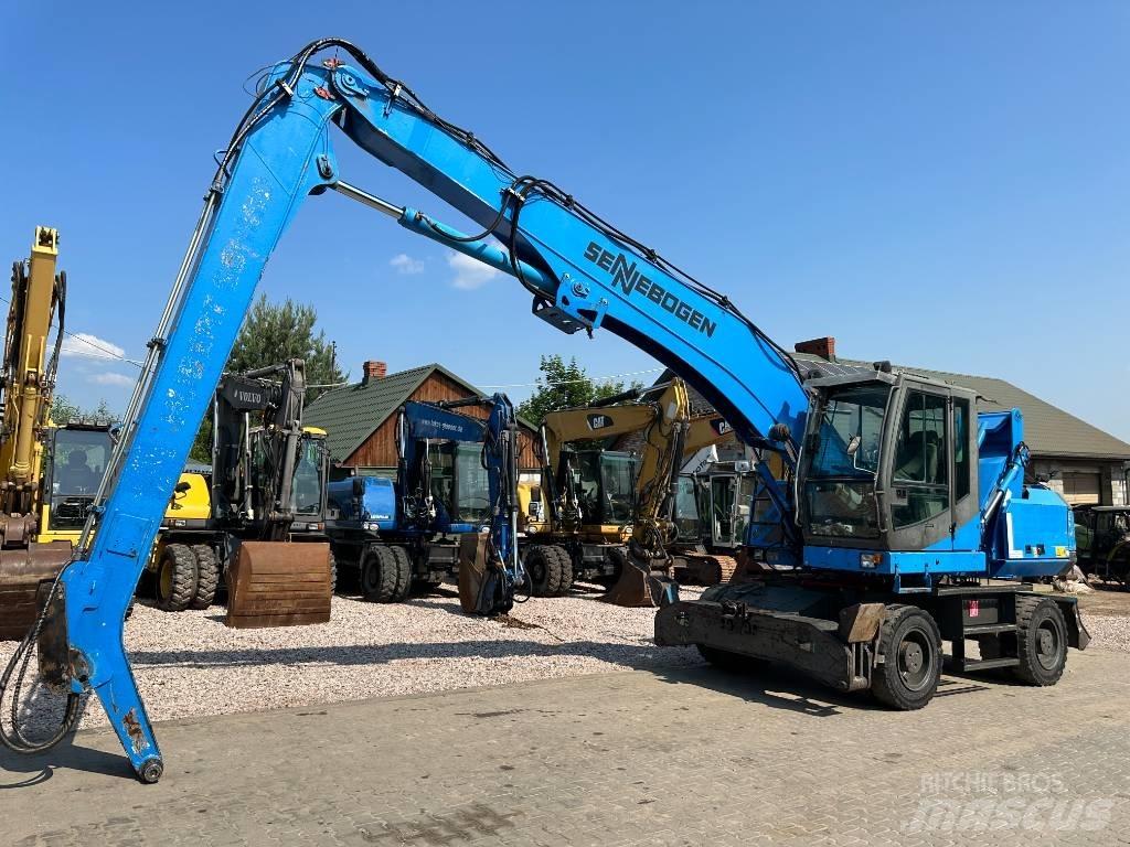 Sennebogen M 821 Pelle à déchets
