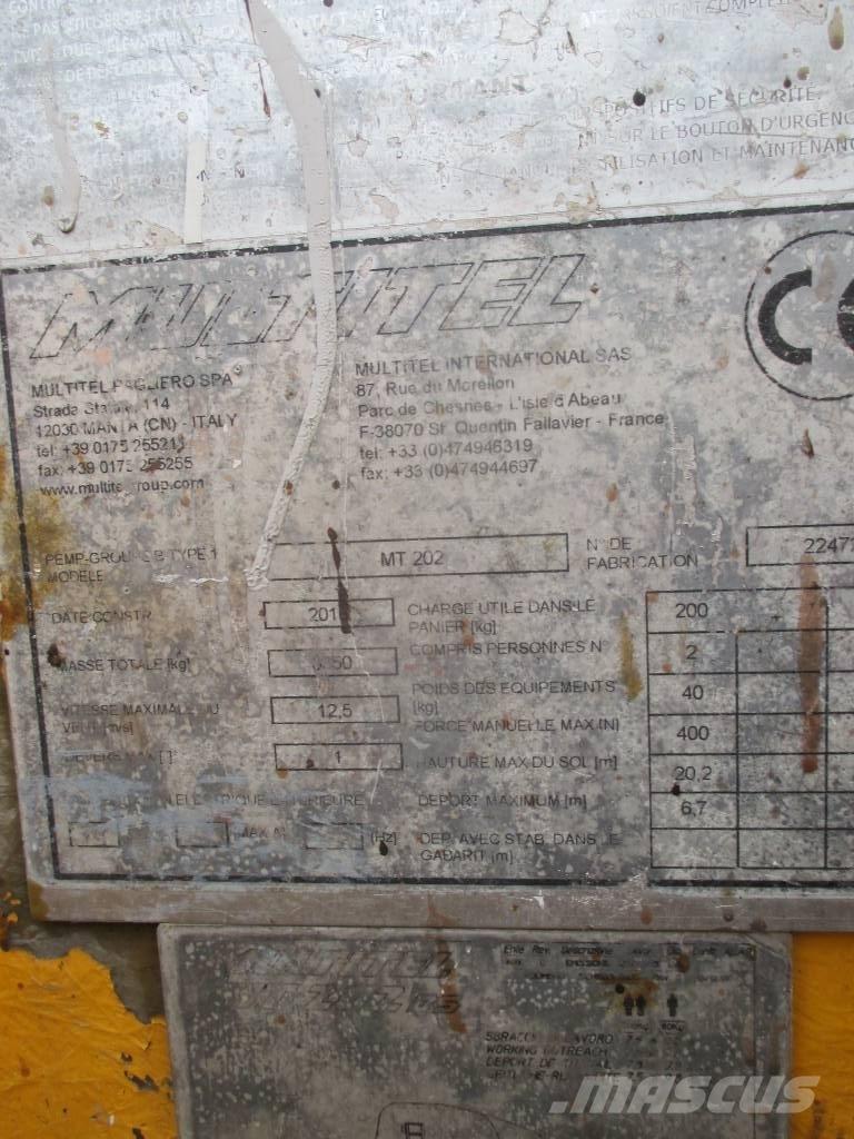 Multitel MT 202 Camion nacelle