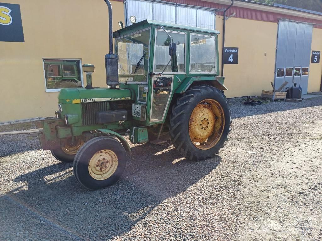 John Deere 1630 Tracteur