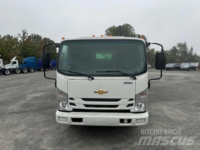 Chevrolet LCF4500HD Camion plateau