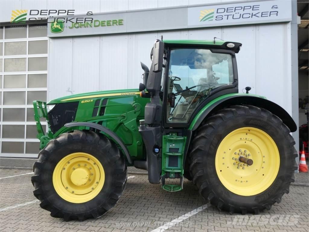 John Deere 6250R Tracteur