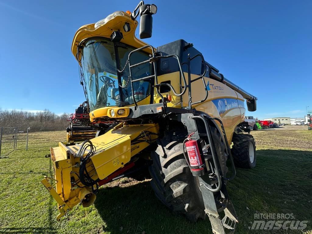 New Holland CX 8080 Moissonneuse batteuse