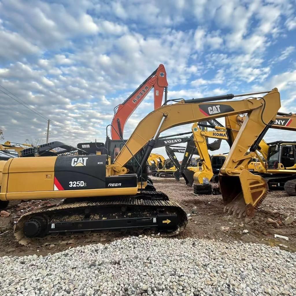 CAT 325 D Pelle sur chenilles