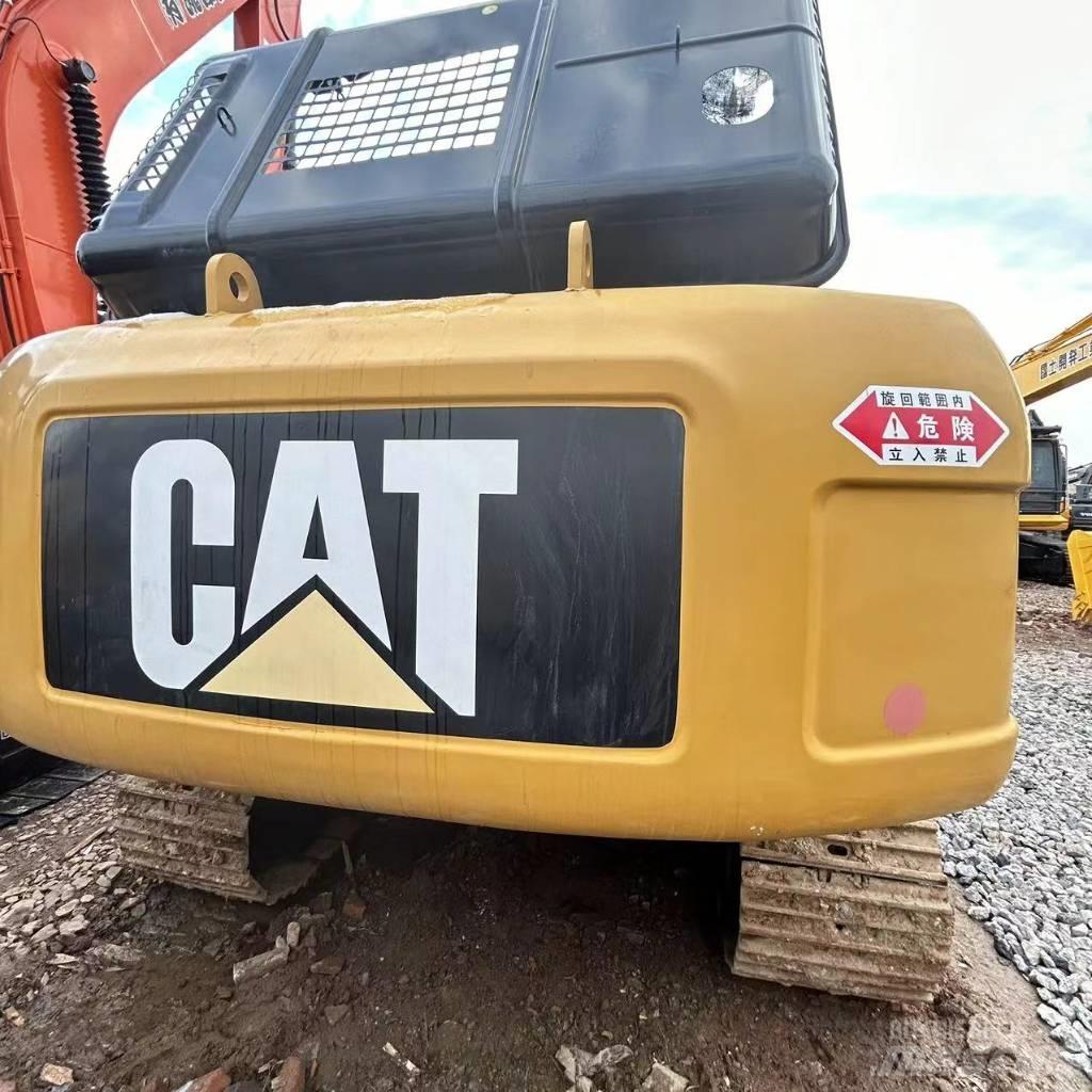 CAT 325 D Pelle sur chenilles