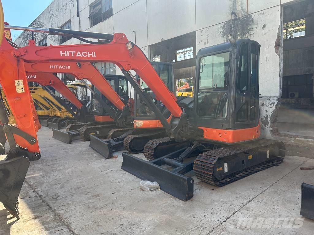 Hitachi ZX 50 U Pelle sur chenilles