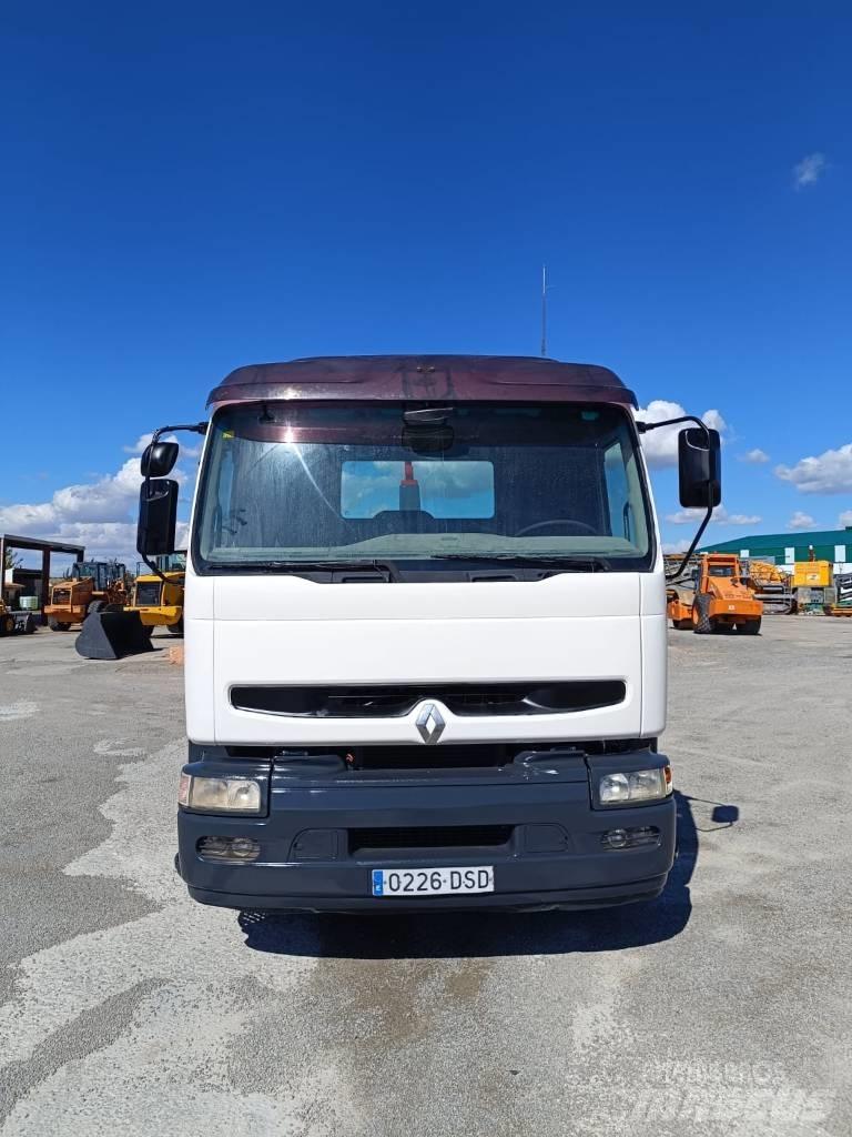 Renault 320 DCI Camion plateau ridelle avec grue