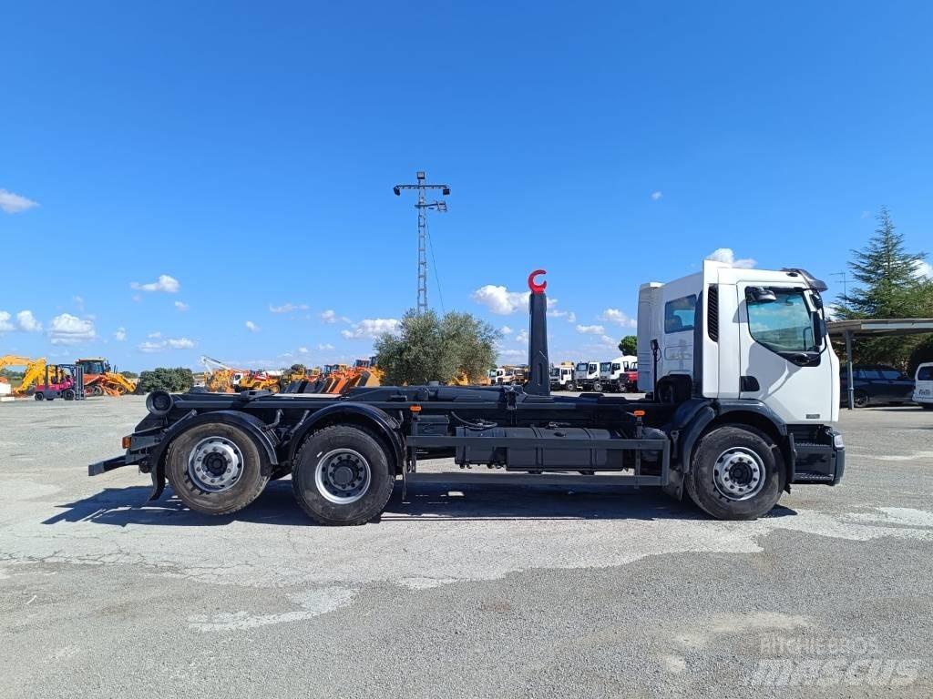 Renault 320 DCI Camion plateau ridelle avec grue