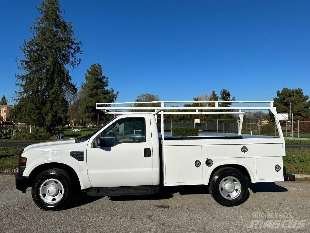 Ford F 250 Utilitaire benne