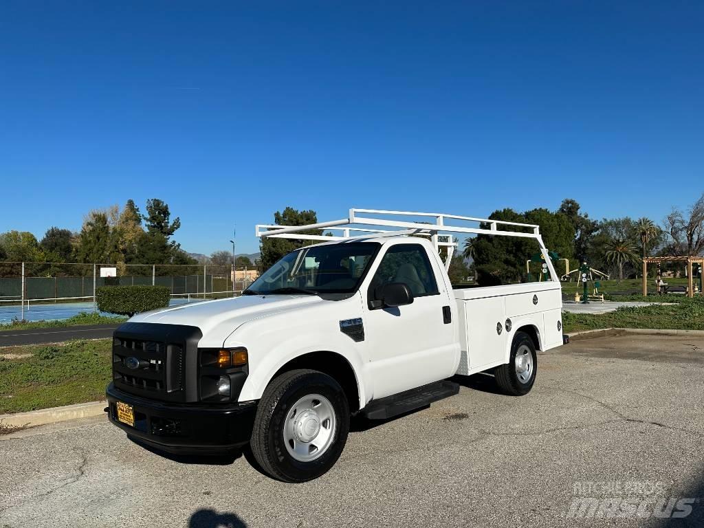 Ford F 250 Utilitaire benne