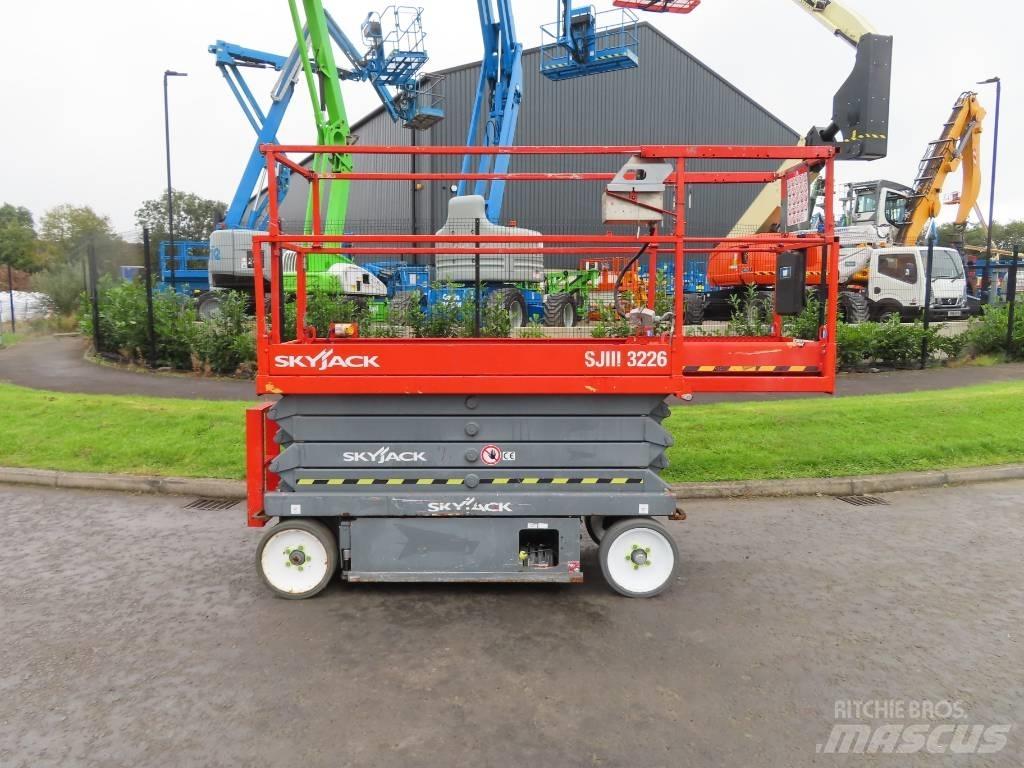 SkyJack SJ III 3226 Nacelle ciseaux
