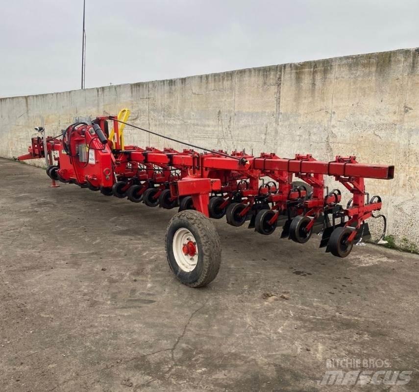 MaterMacc UNICA S Déchaumeur, cultivateur