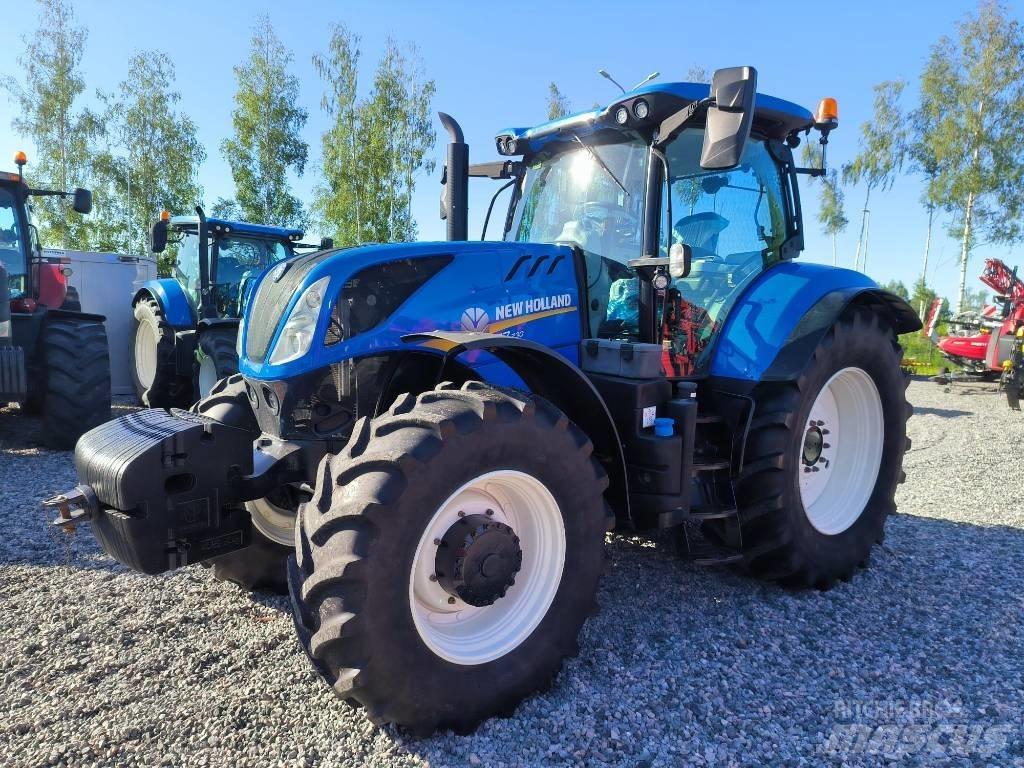 New Holland T 7.230 Tracteur