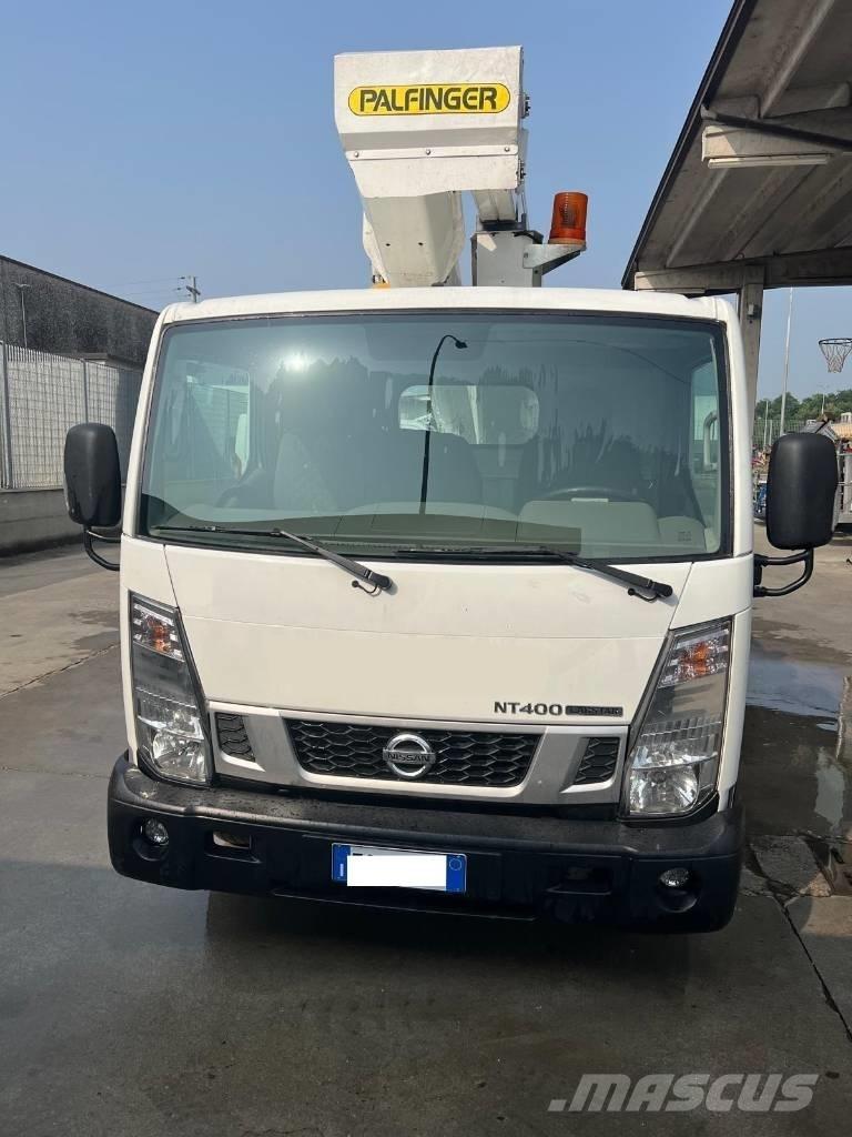 Palfinger P 200 A Camion nacelle