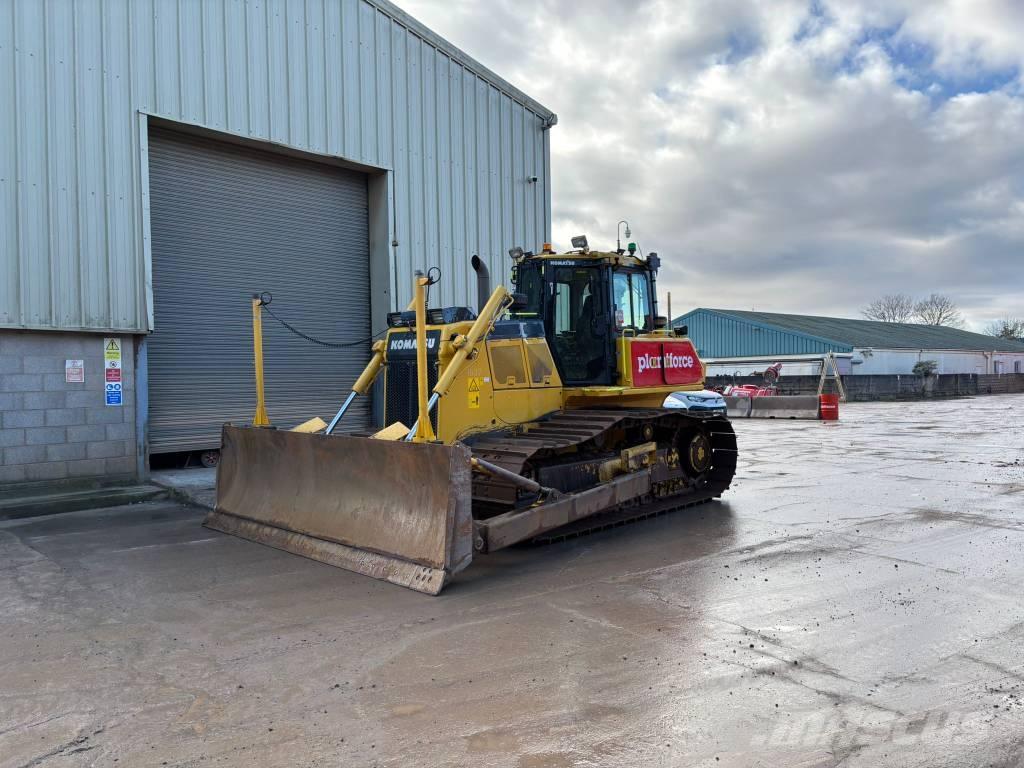 Komatsu D65PX-18E0 Bouteurs sur chenilles