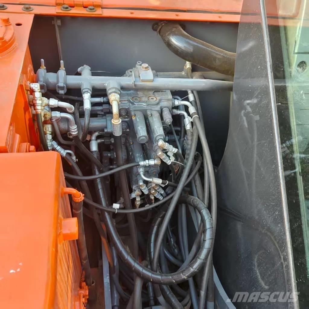 Hitachi ZX 60 Mini pelle < 7t