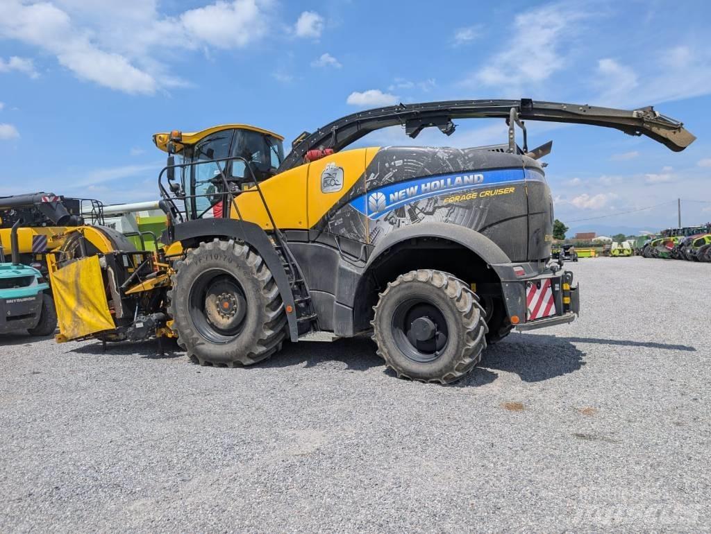 New Holland FR 650 Ensileuse automotrice