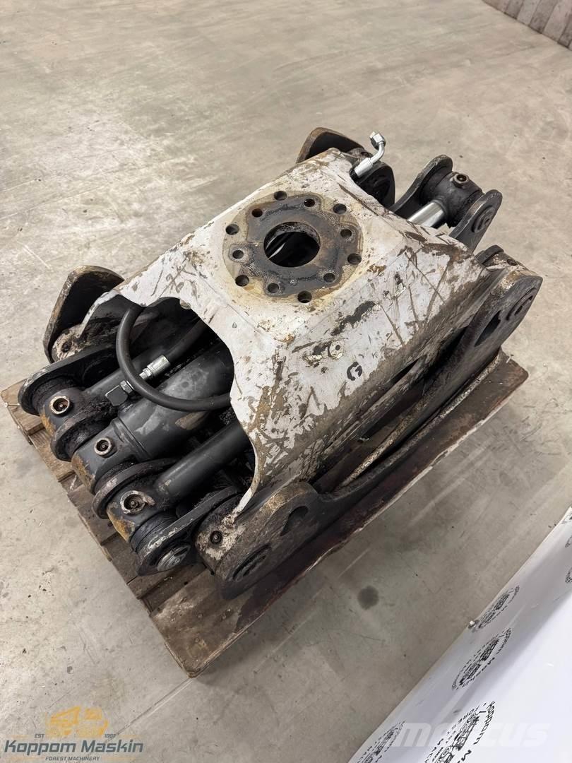 Valmet / Komatsu G36 Grappin