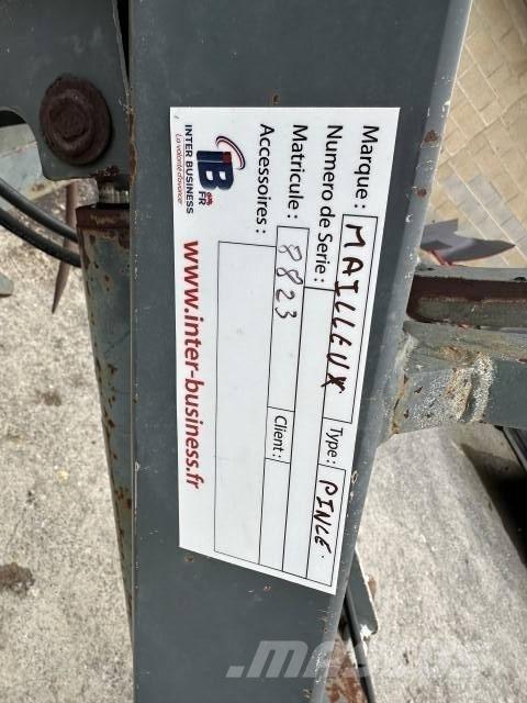 MAILLEUX MANIBALLE Pince à balle