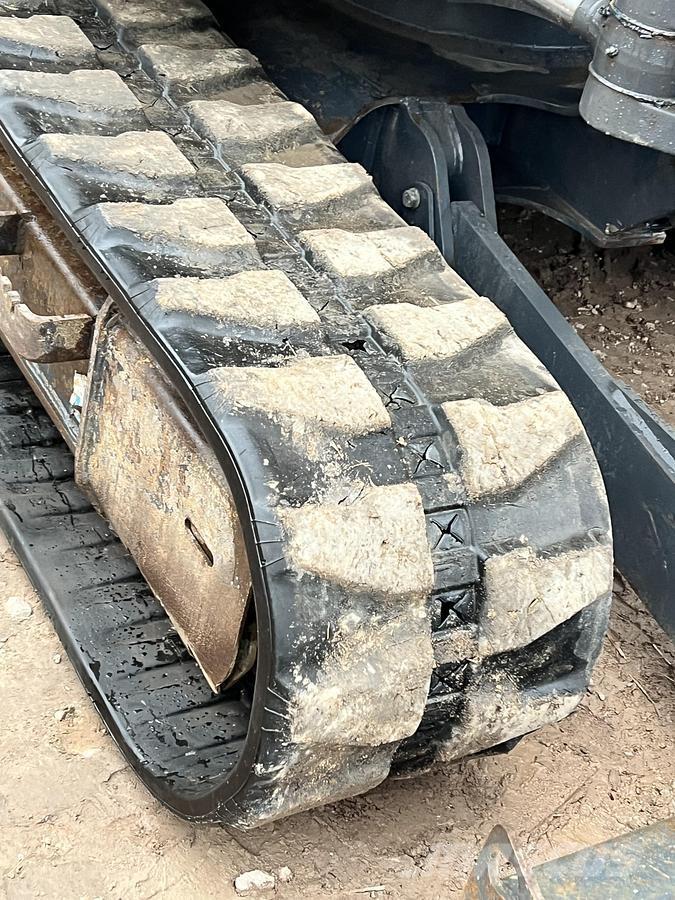 Hitachi ZX85USB-6 Pelle spéciale