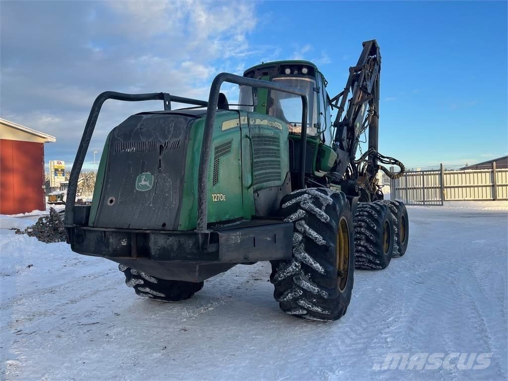 John Deere 1270E Abatteuse