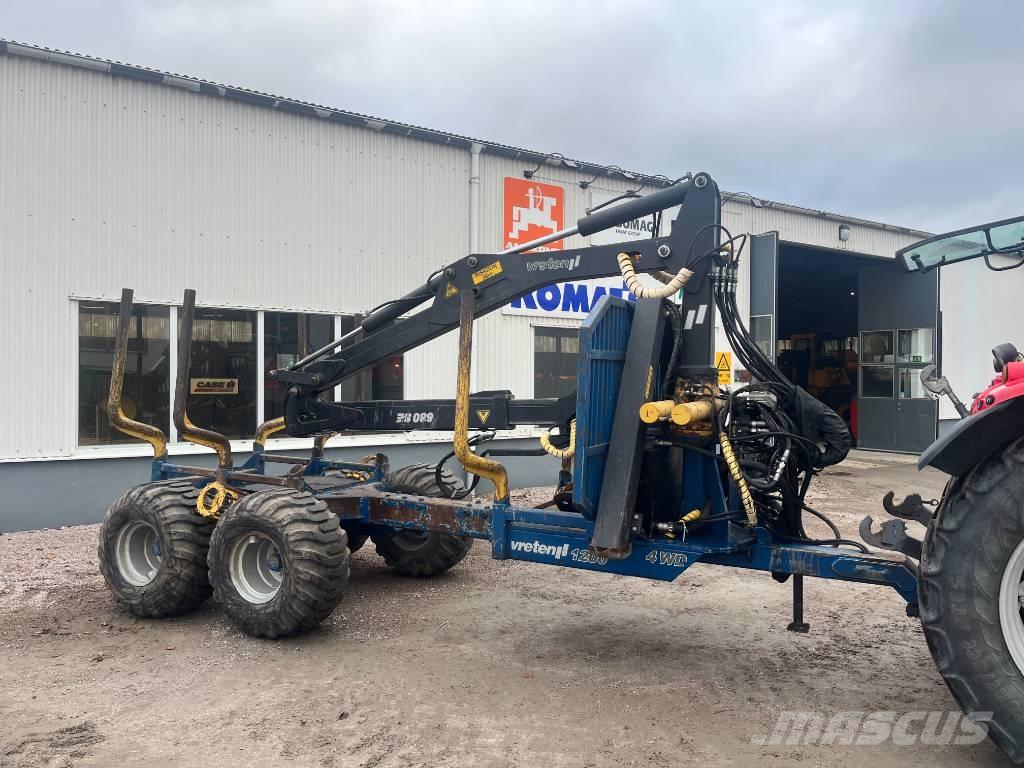 Vreten 1200 4wd Remorque forestière avec grue