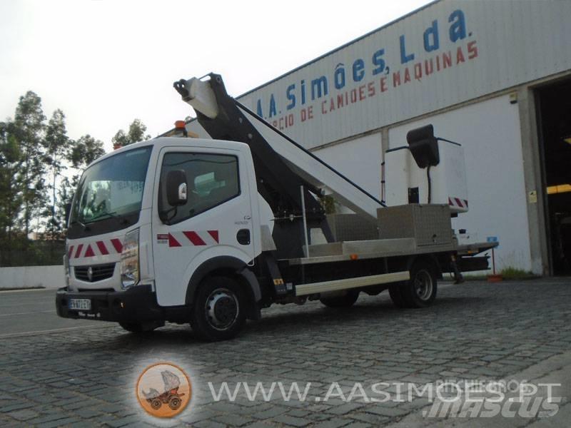 Renault Maxity Camion nacelle