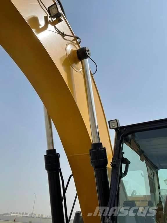 CAT 320GC Pelle sur chenilles