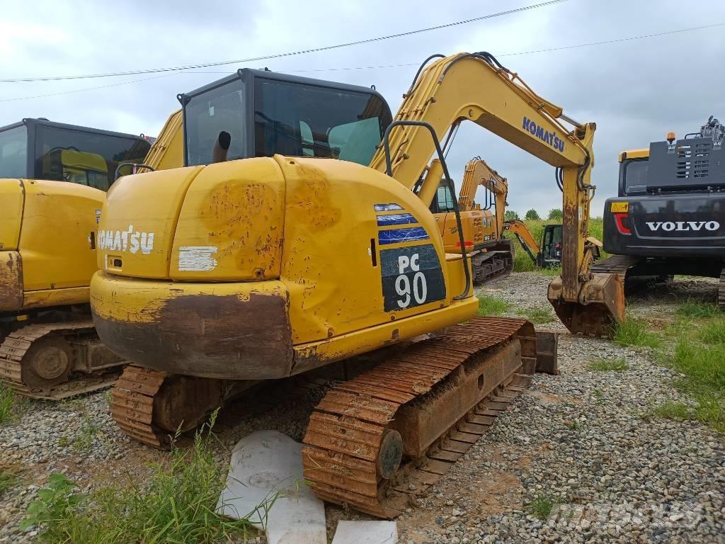 Komatsu PC 90 Pelle sur chenilles