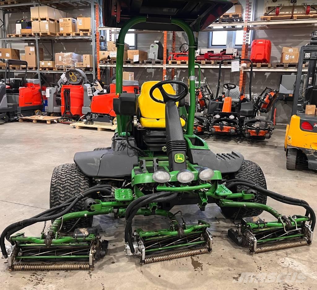 John Deere 7500A Tondeuses pour fairway