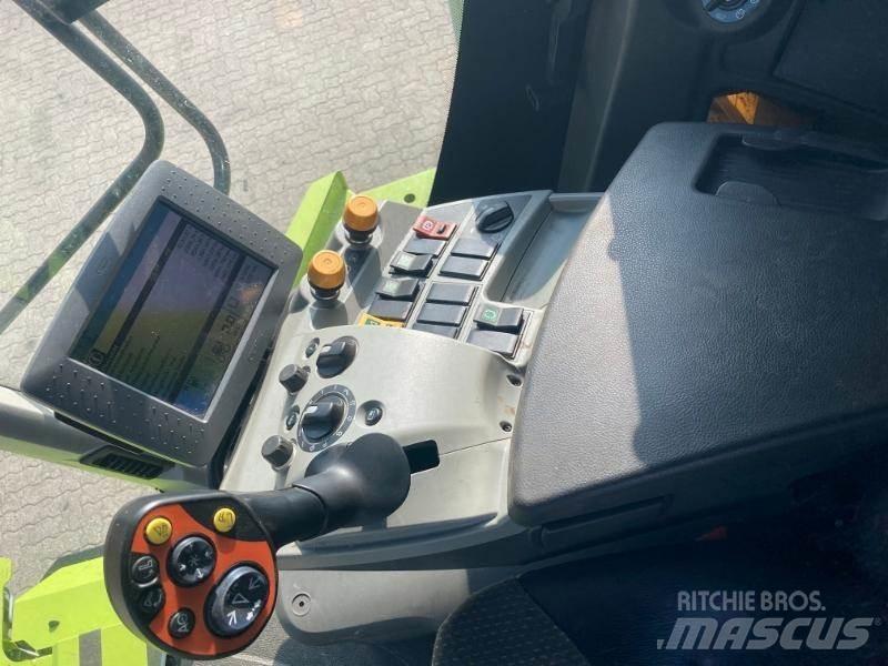 CLAAS LEXION 620 Moissonneuse batteuse