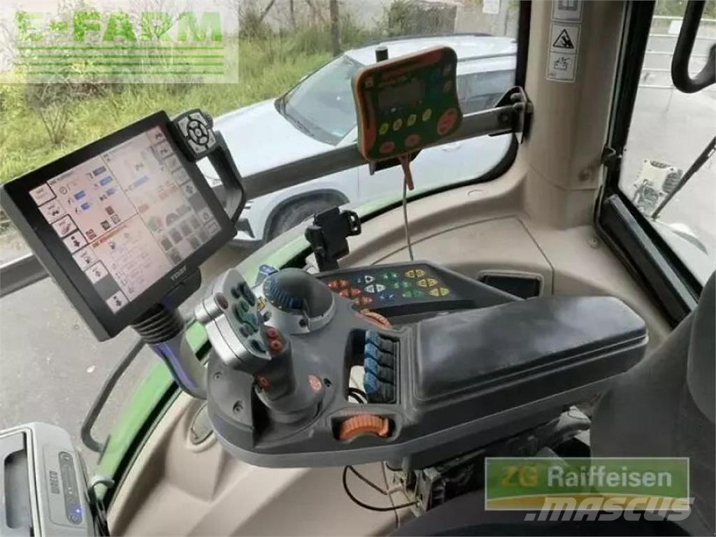 Fendt 828 vario Tracteur
